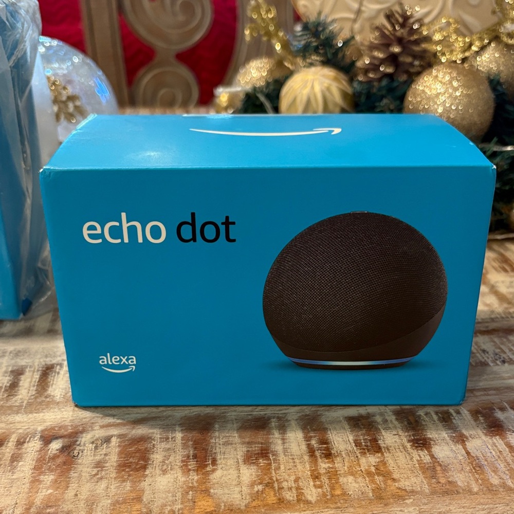 Amazon Echo Dot in Black